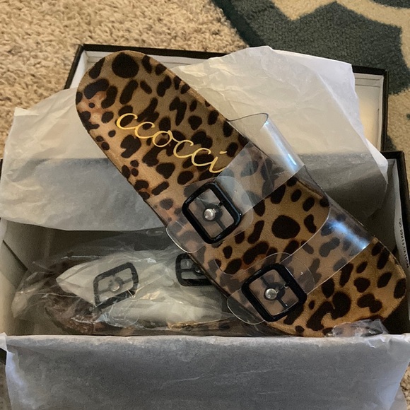 Clear strap leopard footbed sandals. BNIB - Picture 2 of 3